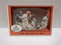 1961 TOPPS #77 JIMMY BROWN GAINS 1257 YARDS