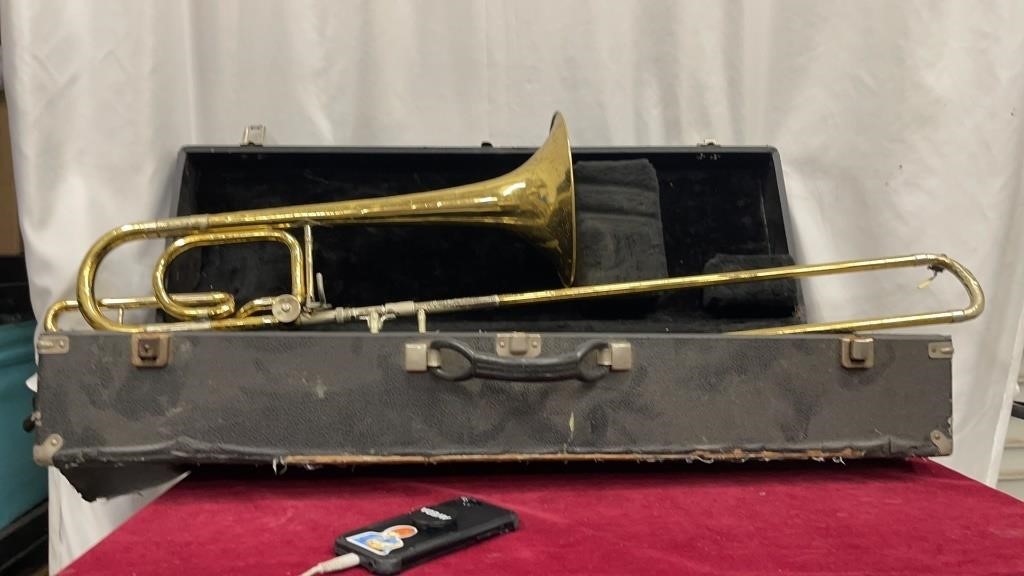 Elkhart Trombone in Hard Case