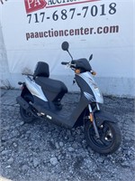 2009 KYMCO Guility 50 Gray Gas Powered Scooter