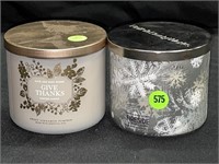 2 BATH AND BODY WORKS 3 WICK CANDLES