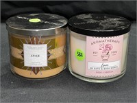 2 BATH AND BODY WORKS 3 WICK- SPICE AND LOVE ROSE