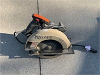 Skilsaw Circular Saw