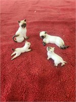 2 Vintage Siamese Cats With 2 Kittens, Bone China