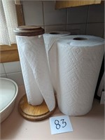 Paper Towel Holder and Towels