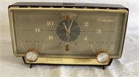 1950s Silvertone Bakelite Case Radio w/ Clock