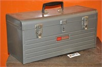 Nice Craftsman 20" steel portable tool box
