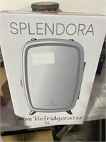 Splendora Mini Refrigerator 6 Liter