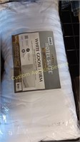 WHITE GOOSE KING FIRM PILLOW