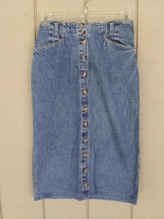 F1) (2) Skirts Size 8, Denim and Linen Cotton, No