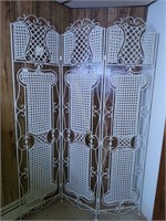 Cane &  Metal Privacy Screen