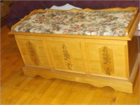 Cedar Chest Bench