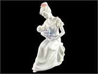 AppleTree Design Mother & Baby Porcelain Figurine