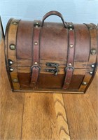Leather dome top wood storage box, with four