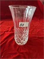 CLEAR GLASS VASE