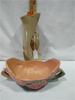 Roseville "Water Lilly" planter,Roseville Vase