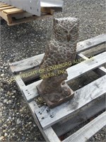 BROWN CONCRETE OWL STATUE (MEDIUM SIZED)