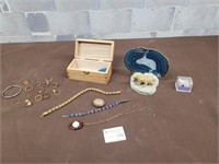 costume jewellery and special stones