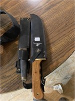 Winchester and united knives with scabbards