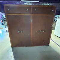 Wooden Counter Top Cabinet and Drawers