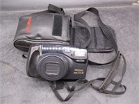 Pentax Zoom 105-R Camera w/ Bag