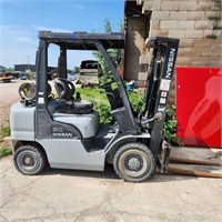 Nissan 50 Propane Forklift tank not included