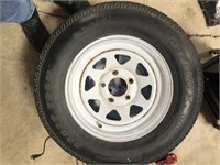 15 Trailer/Rim  Tire (Used ~ Holding Air)