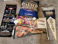 W - NASCAR & MORE COLLECTIBLE PENNANTS & FLAGS