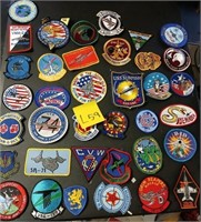 W - LOT OF COLLECTIBLE PATCHES (L59)