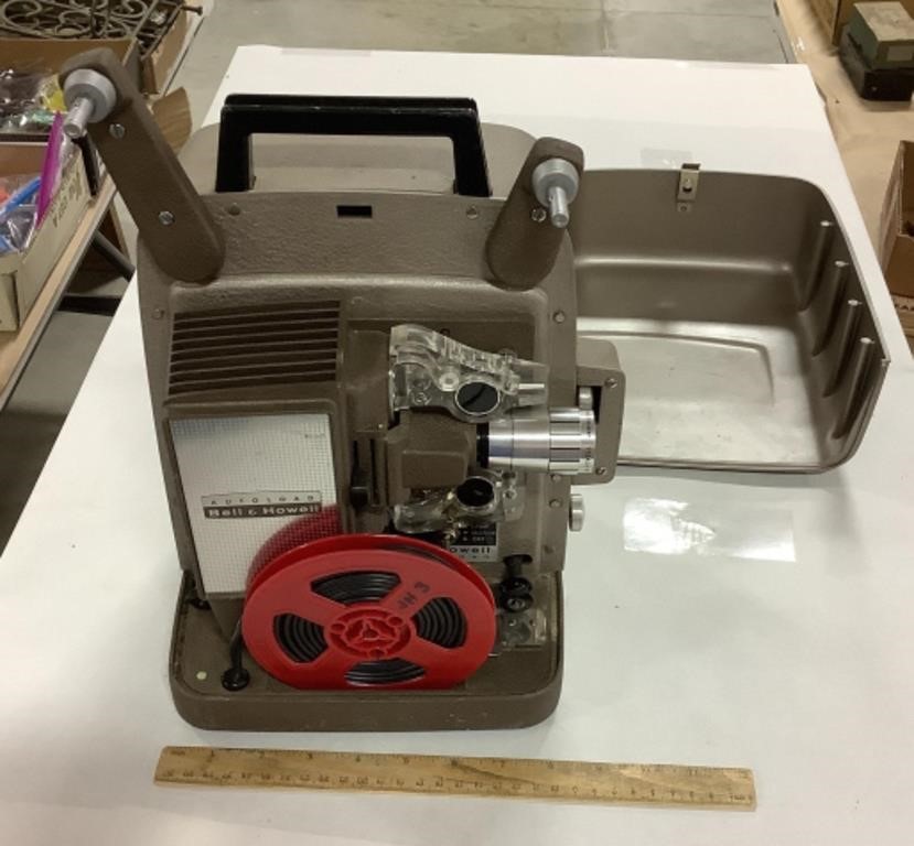 Bell & Howell auto load projector