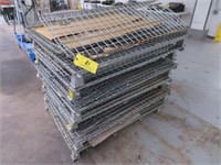 (6) Collapsible Wire Baskets