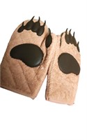 Set of bear claw oven mittens