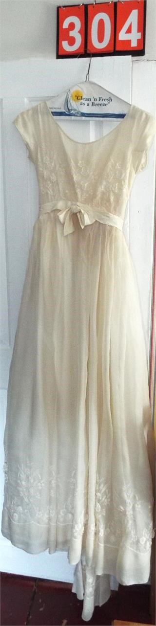 early wedding gown w/ button-up back