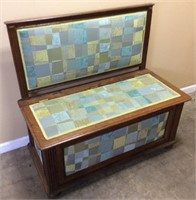 VTG. HAND CRAFTED LIFT TOP STORAGE BENCH