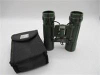 BELL 10X25 BINOCULARS