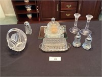 Group of various glass pieces