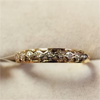 $1400 10K  Diamond(0.01ct) Ring