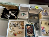 JEWELRY LOT