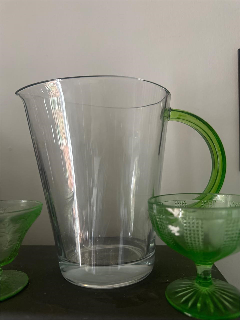 Uranium glass and pitcher lot