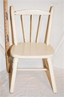 VINTAGE CHILD'S PLANK SEAT CHAIR