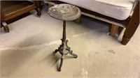 Small Pedestal Table/plant Stand