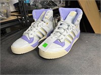Adidas sneakers white/purple, size 9.5, HQ4428