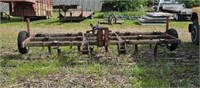 13x shank 3pt chisel plow w/hitch, no springs