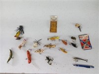 VINTAGE FISHING TACKLE / BAIT, FROG,FISH & MORE