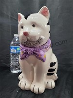 Older Cat Cookie Jar