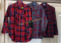 3 Pendleton shirts med