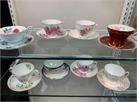 Lot of 8 Cup & Saucers