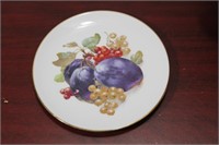 A German Fruit Plate