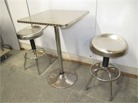 ADJUSTABLE METAL PUB TABLE/STOOL SET