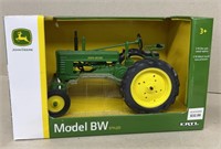 John Deere model BW style diecast tractor 1/16