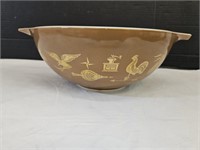 Vintage Pyrex Bowl # 444